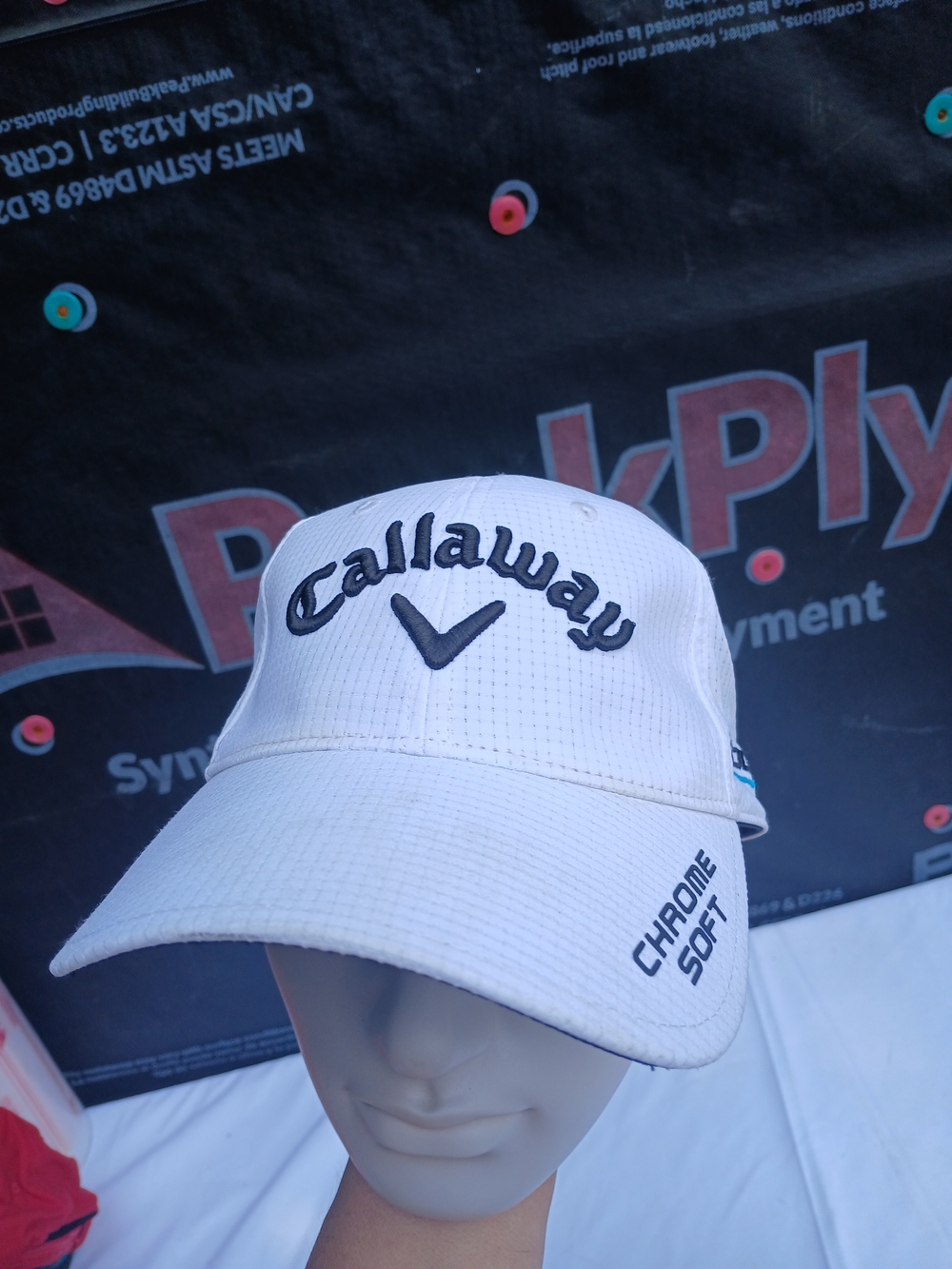 Callaway White and Black Embroidered Golf Cap